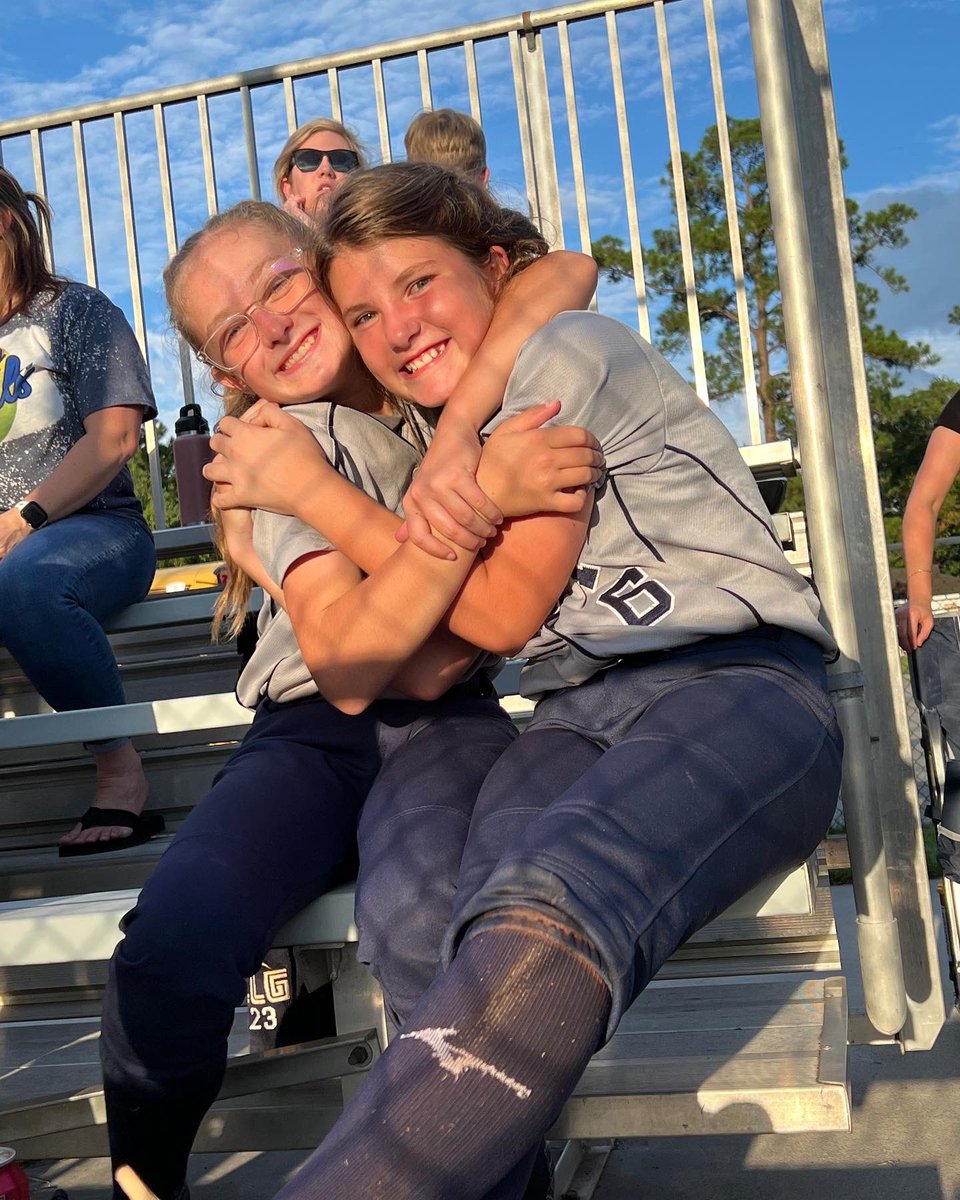 AmandaLee_OES's tweet photo. Another great win tonight for these lady blue devils! #4theT https://t.co/pB1IbflNjX