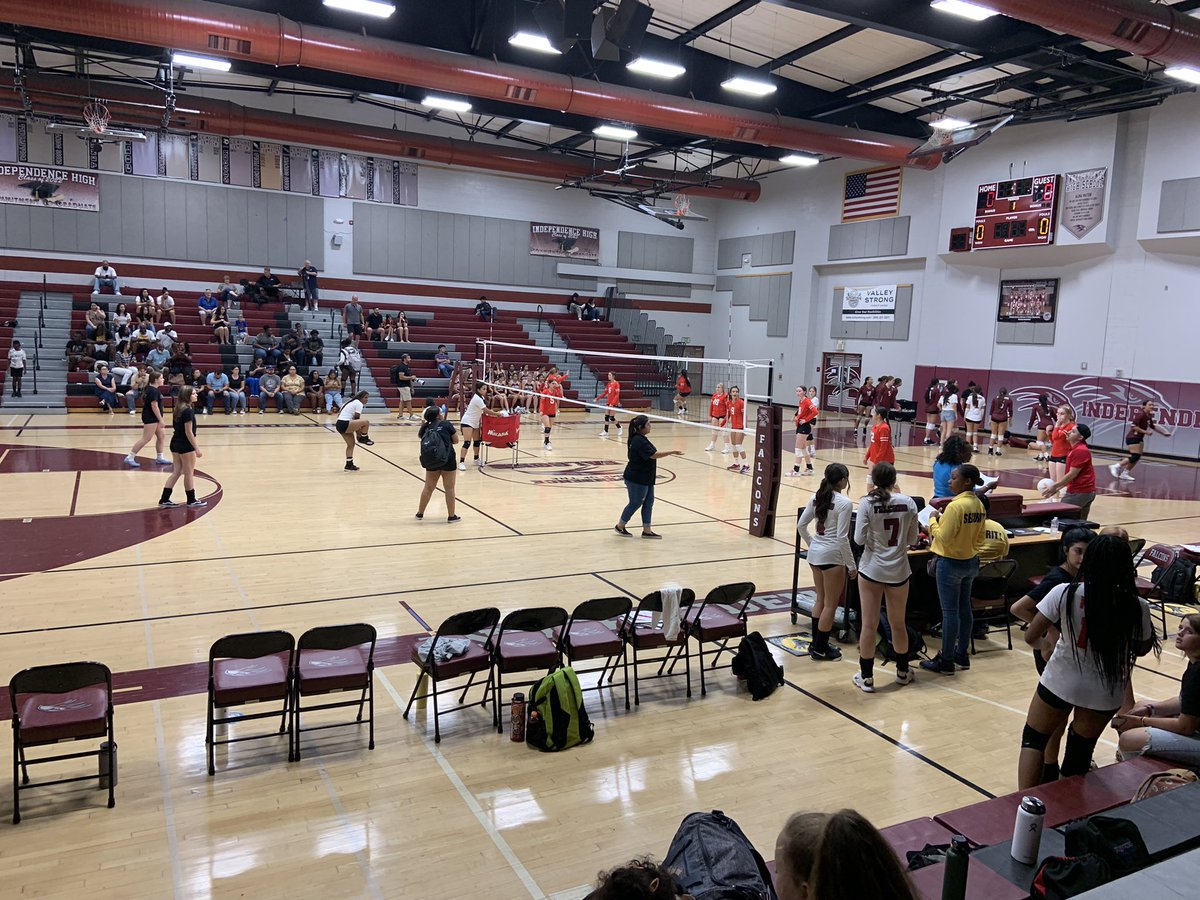 Getting ready for North at Independence volleyball match. It will be live-streamed by <a href="/KernHighNetwork/">Kern High Network</a>