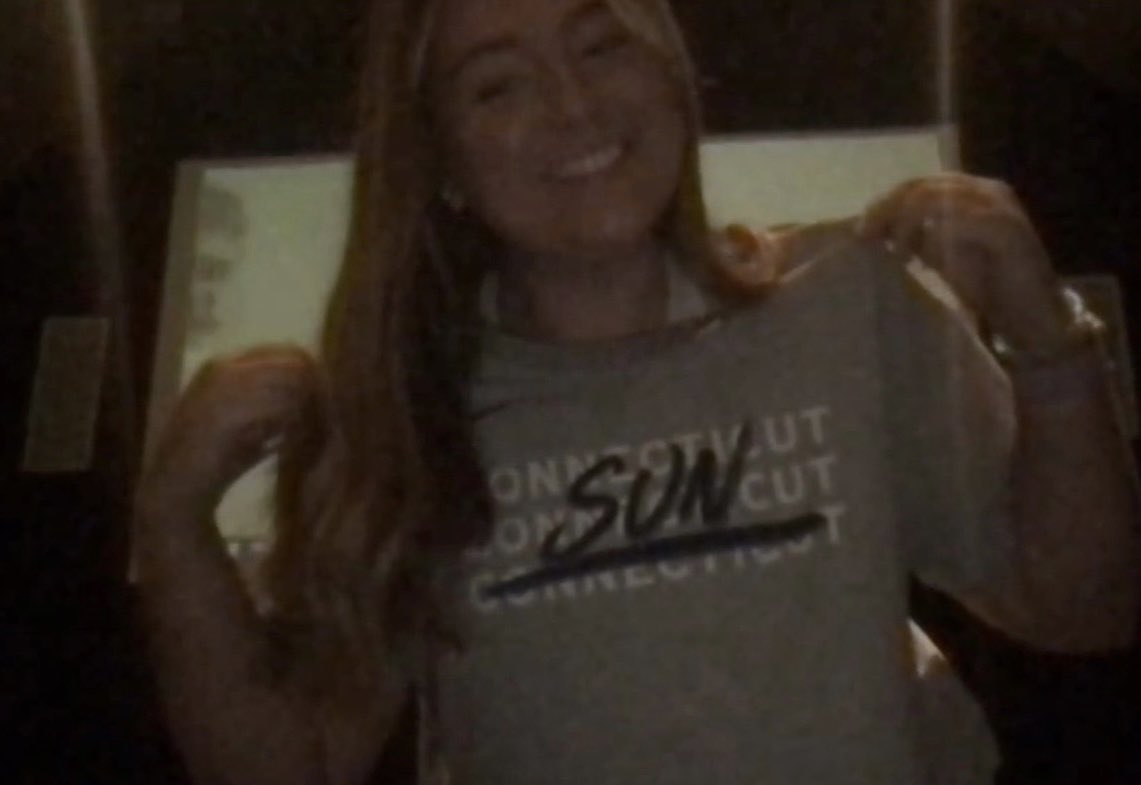 jadahsmoon's tweet photo. #sunin5 babyyyyy
told @stephkondo about the shirt i ordered so she ordered it too obviously https://t.co/IKx37DJ578