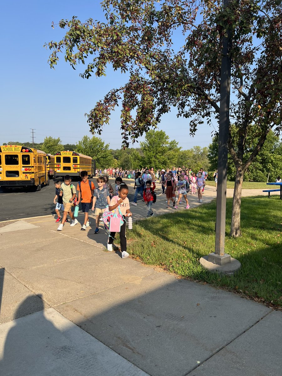 Welcome back Glendale students!  It was a wonderful first day!