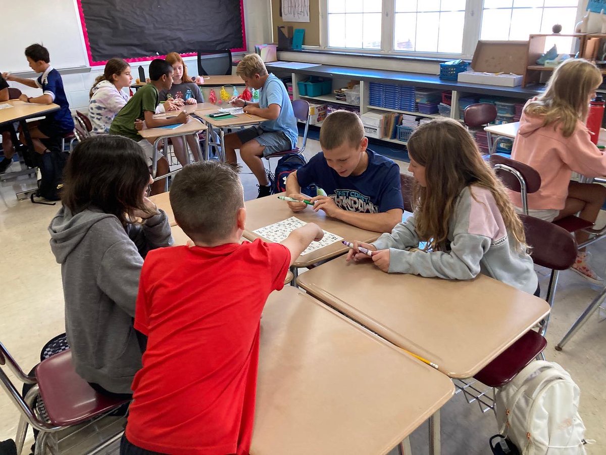 MsGralish's tweet photo. What does good group work look like and sound like? Students worked in small groups to find as many numbers from 1-100 as possible in a series of timed challenges. They were focused, respectful of each other, and motivated to continually improve their scores. Nicely done! ✏️🧠 https://t.co/aIMuCxdZs5