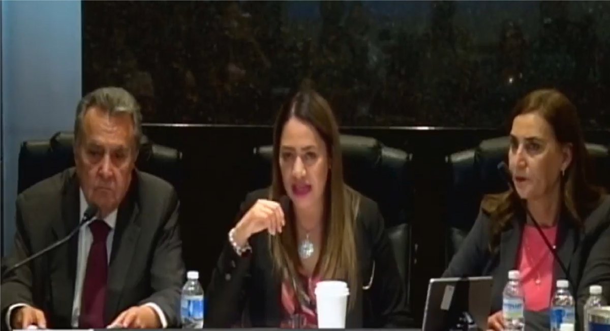 GabDurango's tweet photo. Durante la comparecencia de CP Rubén Calderón, titular de @SEED_Dgo la diputada Sughey Torres reconoció la necesidad de Federalizar el gasto educativo para desahogar el tema de los recursos, "amigos diputados quiero invitarlos a fortalecer la Educación en nuestro Estado", dijo https://t.co/Rsi7pzVx3a
