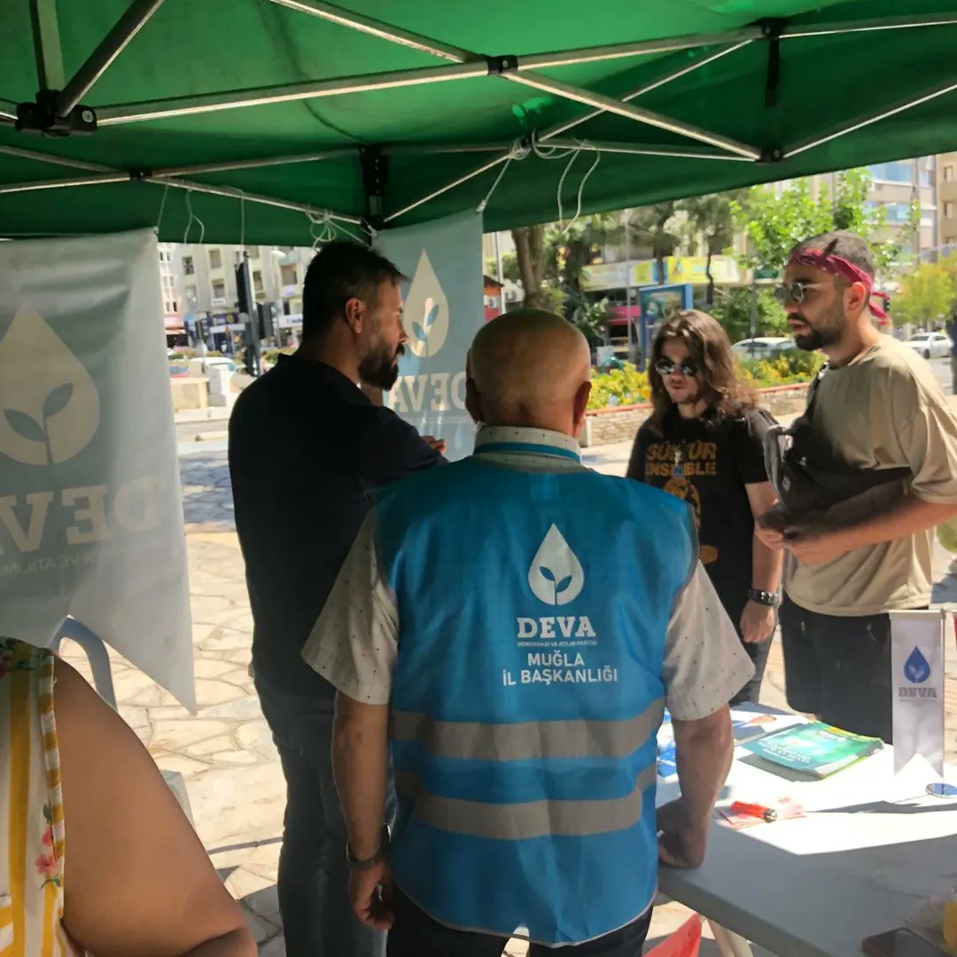 cayemrah_'s tweet photo. Bugün Muğla İl Başkanlığı olarak stand çalışması yaptık. Vatandaşlarımıza Genel Bşk. Sn. Ali BABACAN'ın selamını ileterek, partimizi ve Eylem planlarımızı anlattık #devasahada #DevaYanında #Devaparkta #DevaPartisi #AliBabacan @alibabacan @devapartisi @emin_ekmen @avidrissahin https://t.co/5l6GOyovpq