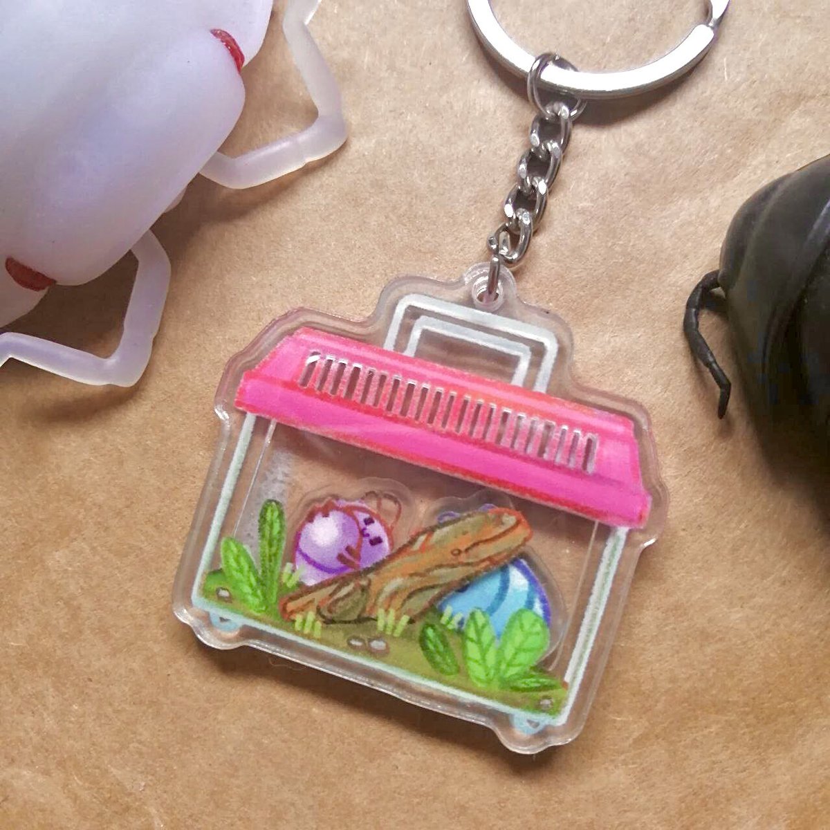 aarubaita's tweet photo. Hi guys! (retweet appreciated!)
Ill be closing the preorder for this shaker keychain tonight, 2359SGT!
Any orders containing preorder will be mailed together with non-preordered items.
ORDER HERE: https://t.co/n2L8XBy6mj
#buglovers #pillbug #rolypoly #dangomushi #ダンゴムシ https://t.co/U2l4spCOFb
