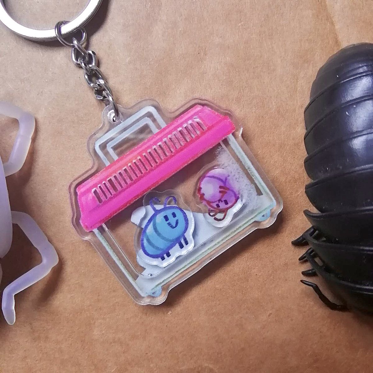 aarubaita's tweet photo. Hi guys! (retweet appreciated!)
Ill be closing the preorder for this shaker keychain tonight, 2359SGT!
Any orders containing preorder will be mailed together with non-preordered items.
ORDER HERE: https://t.co/n2L8XBy6mj
#buglovers #pillbug #rolypoly #dangomushi #ダンゴムシ https://t.co/U2l4spCOFb