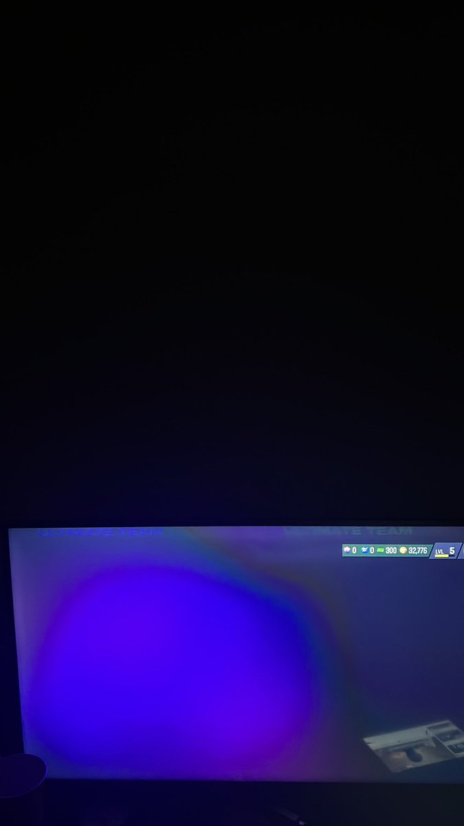 BnickIIII's tweet photo. @EASPORTS_MUT Bought 2 packs and got nothing what’s going on with that packs can I get my 20$ back lmao https://t.co/mqrvfIoxDW