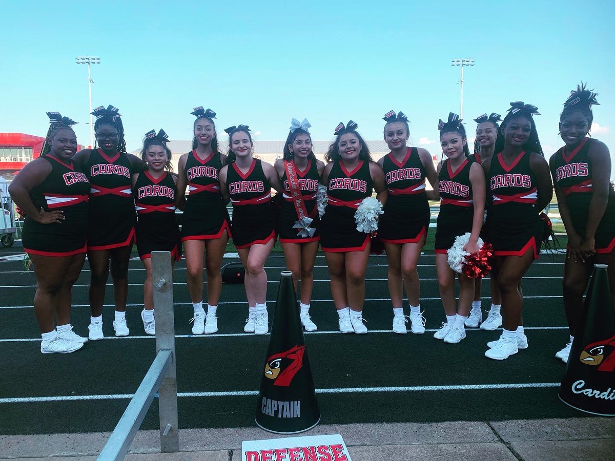 DVCardinalCheer's tweet photo. Sub varsity DV vs Bowie #redwhitefamily @DVHS_DANCE https://t.co/JBNOdCtWXD