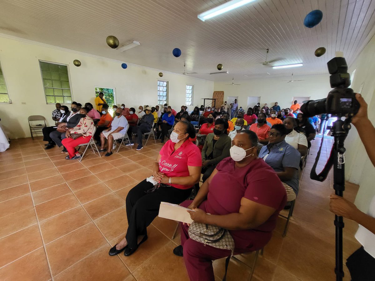 PiaGloverRolle's tweet photo. Another excellent meeting with public servants in Eleuthera!
Today we were in South.
Thank you so much Min. Clay Sweeting, MP for the invitation.
We are getting the work done and ensuring that our people’s longstanding issues are addressed and resolved.
#piaforprogress
#mpsupdate https://t.co/RPFIG3vBQO