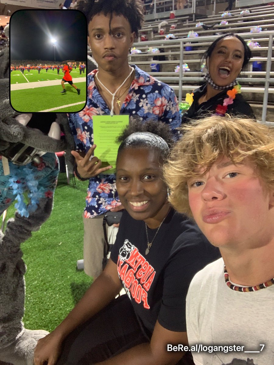 <a href="/FBAHSBarstool/">Barstool Dawgs</a> <a href="/queisha44/">Coach Dickerson</a> @Prodbydom__ <a href="/AustinCheer/">AHS Cheer</a> <a href="/Dawgsportsmed/">Bulldog Sports Medicine</a>