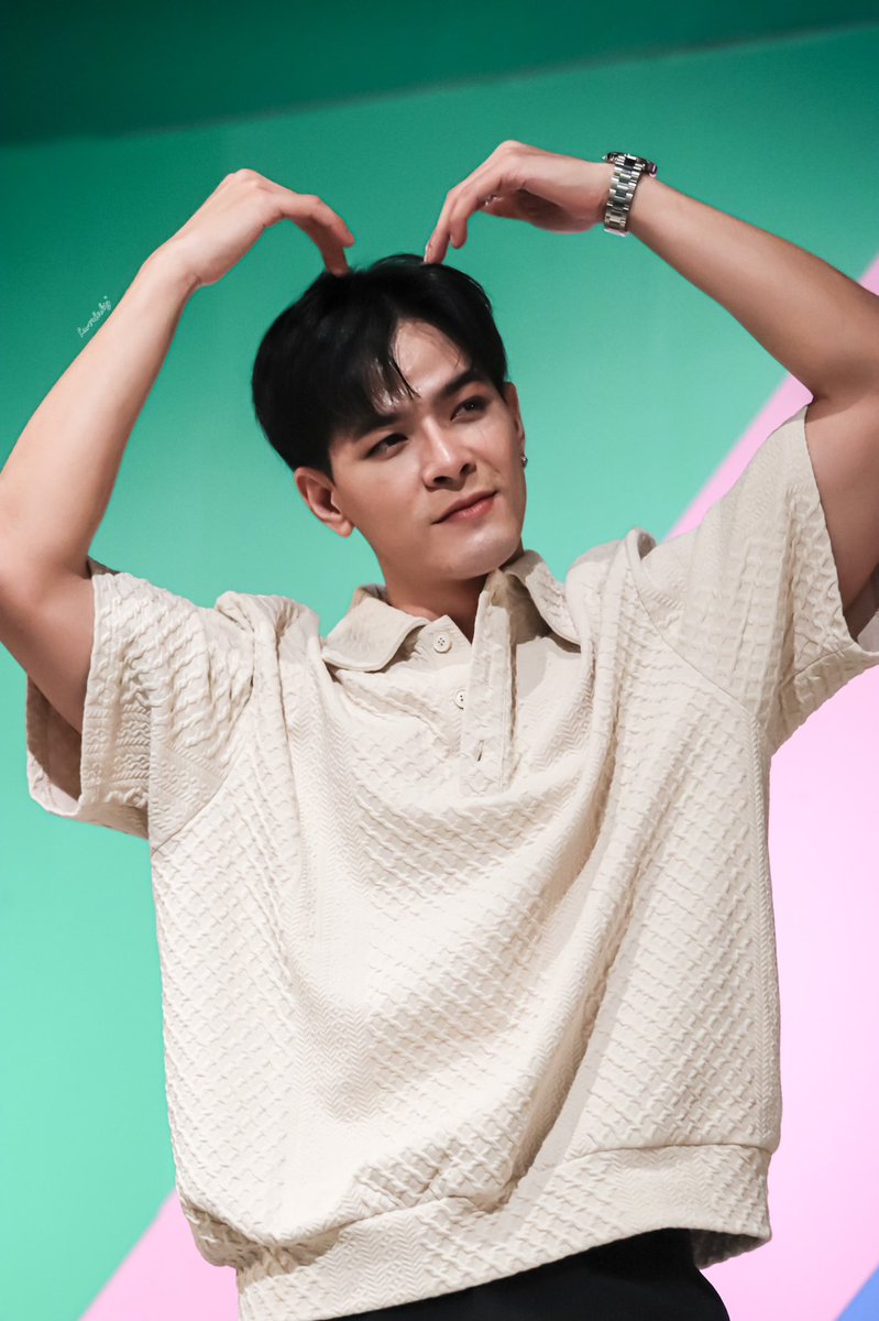 lavenderkiz's tweet photo. หลงทางต้องใช้แผนที่🗺️📌
แต่ถ้าเผลอหลงพี่ต้องใช้แผนไหน 
@Msorntast  #MarkIIIV
#DOSERUNWAY2022 https://t.co/tbtVnp1xQR