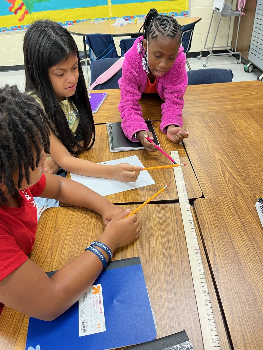 DanielsMoneek's tweet photo. Back to basics with rounding we went to ensure that our quick check tomorrow will be on point. Yard sticks work wonders for more than measurements. Thanks Mrs Watkins! @MakingMath_WORK  @SheralynShepard @LashondaStorr @BookersBunch https://t.co/0ZOhvNa6Nz