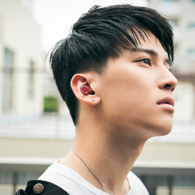 MSOUNDS_JP's tweet photo. 【M-SOUNDSダイレクト】
ケースもイヤホンもコンパクトな
#完全ワイヤレスイヤホン 「MS-TW11 ブルー」
本日より値下げしました!!
パールがかったキレイなコバルトブルーが魅力です🥰
■価格:5,280(税込)
詳細はM-SOUNDSダイレクトで👇
https://t.co/iSTI3p08iA
#MSOUNDS
#ワイヤレスイヤホン https://t.co/SQ4VqkfQYS
