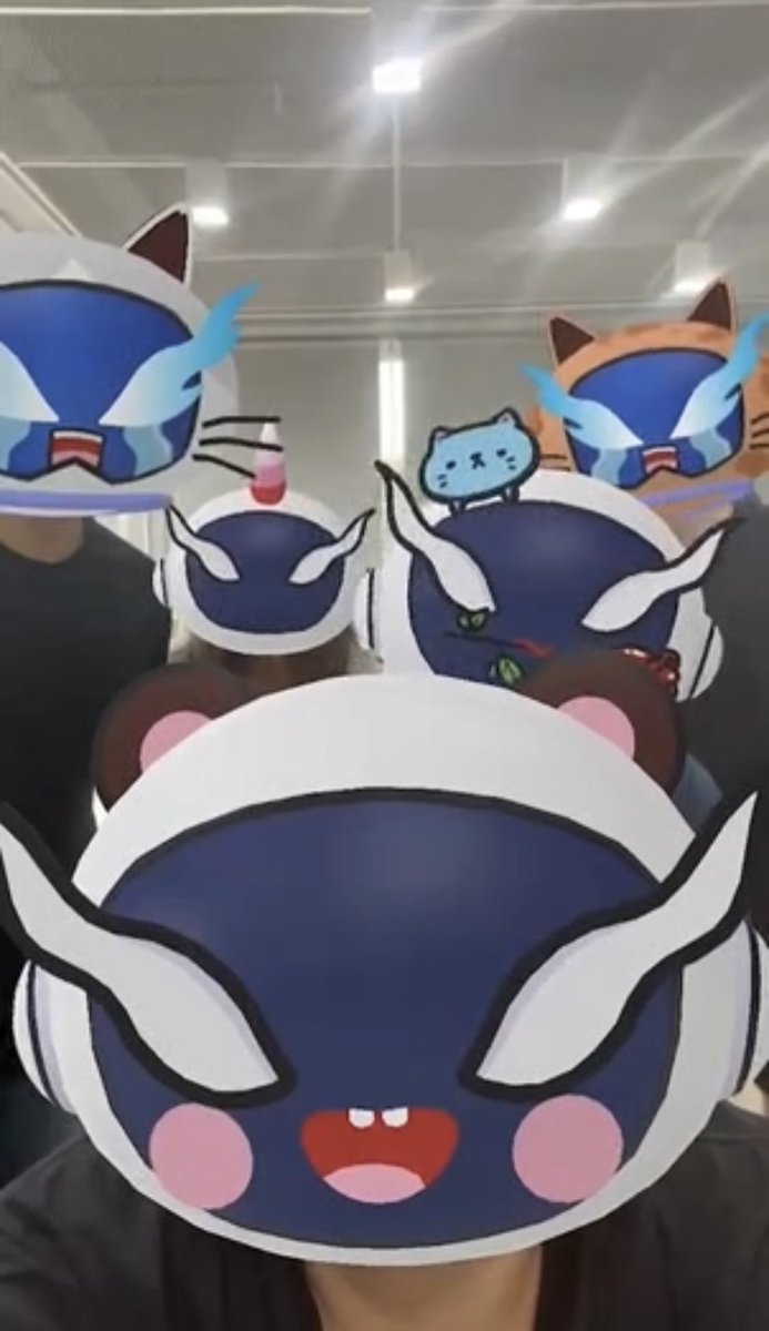 นัด-วอ-ระ-อู้ดดี้ tweet media