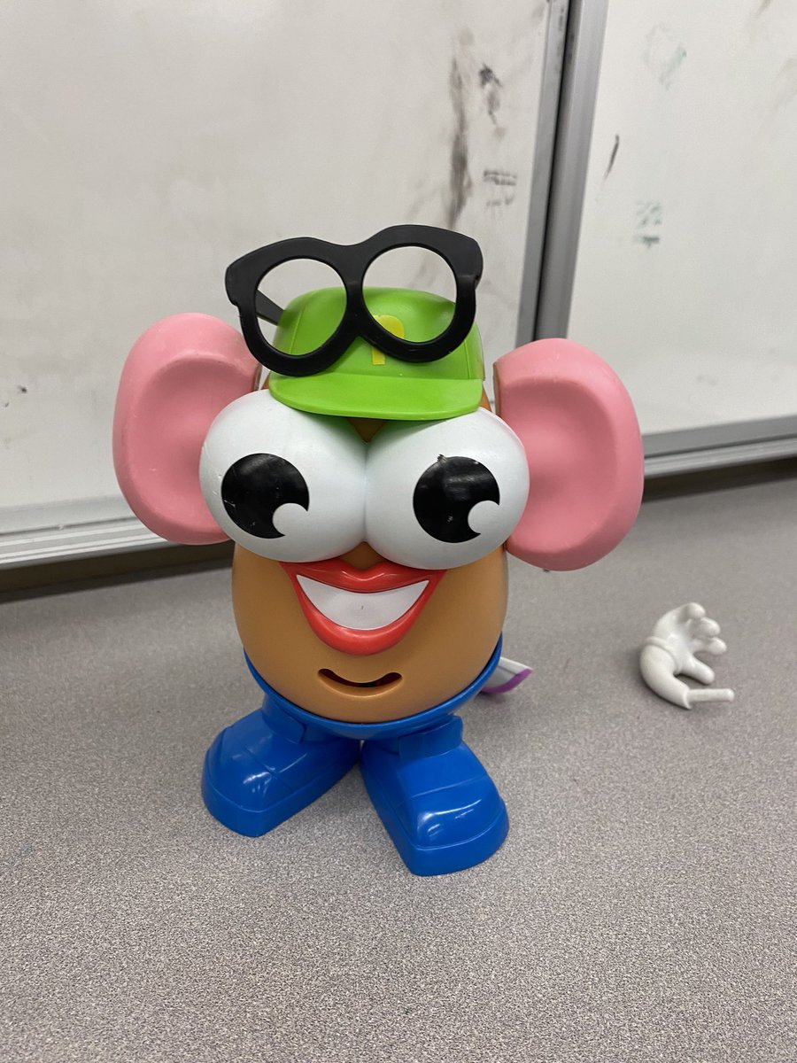 wdsgradesix's tweet photo. We still play in Grade 6! Having some fun with Mr.Potato head to teach us how making careful and detailed observations is part of the scientific process. #cbescience #wdsgradesix #wds #cbearea1 https://t.co/QqTQkyOx5D