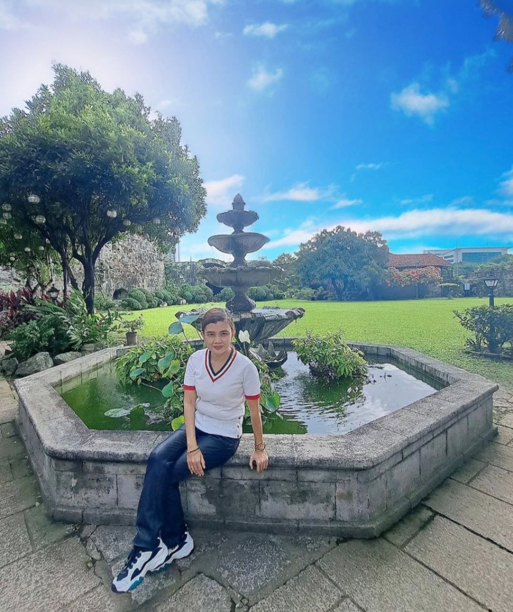 iamAnnieMedina's tweet photo. "Inhale good vibes and exhale the bad ones. Worrying will not take the troubles away. It will just take away the peace of today.” ✌️😊

📷: @iamAyelski https://t.co/l8HTPVlHTG