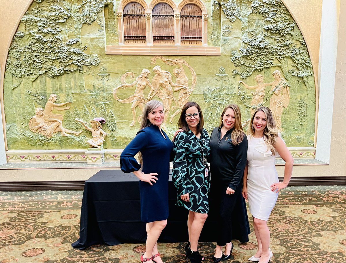 mgasca_CI's tweet photo. Congrats to our #TeamSISD @ProjectSEARCHHQ host business @Thprovidence for this recognition by @borderplexjobs @TXWorkforce at the beautiful @ElPasoCF ❤️love all of our partners @etrillo_ci @EmpoweringHand2 @AJansen_CI @MOlivarez_CI @jsaenz_CI @RYanez_CI #HireAbilities https://t.co/sC05FIX7VK
