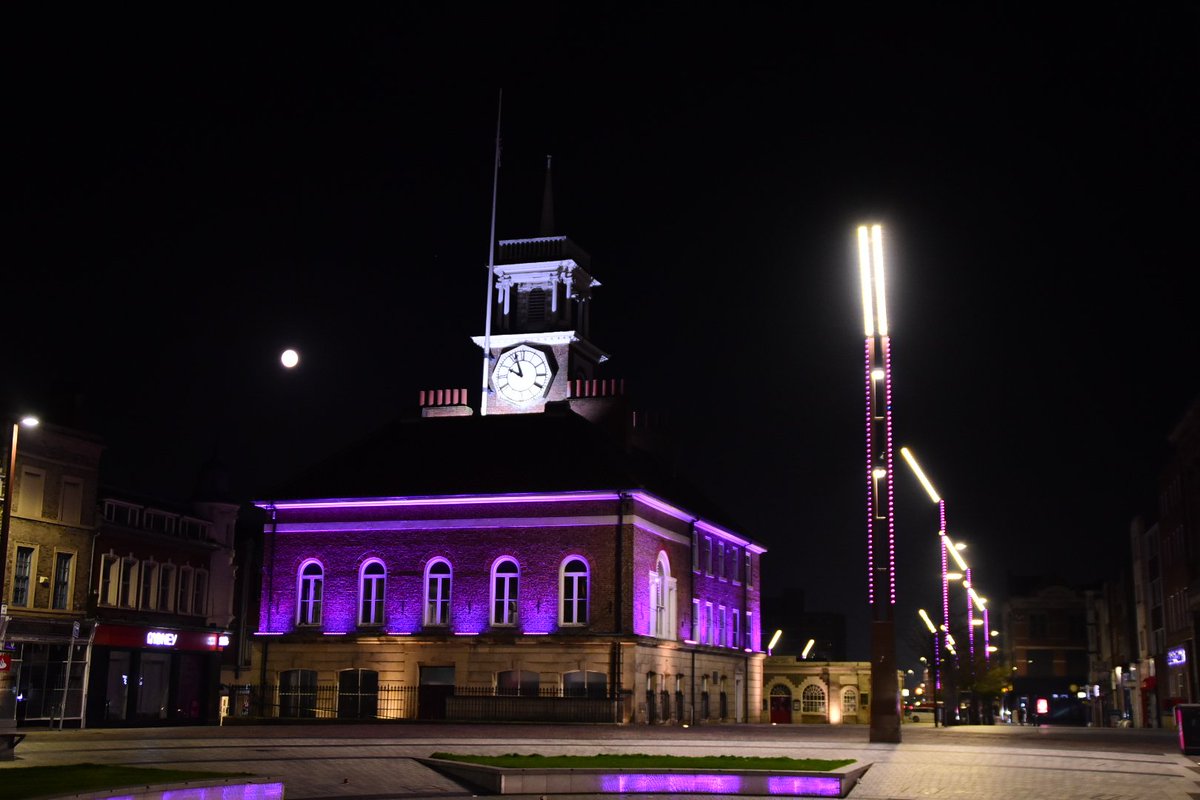 Stockton-on-Tees Town Hall and Street lightning collums are illuminated purple to mark the passing of Her Majesty The Queen.

#QueenElizabethII 
#StocktononTees
#Teesside
#RIPQueenElizabeth
#hrhqueenelizabeth
#QueenElizabethIIMemorial