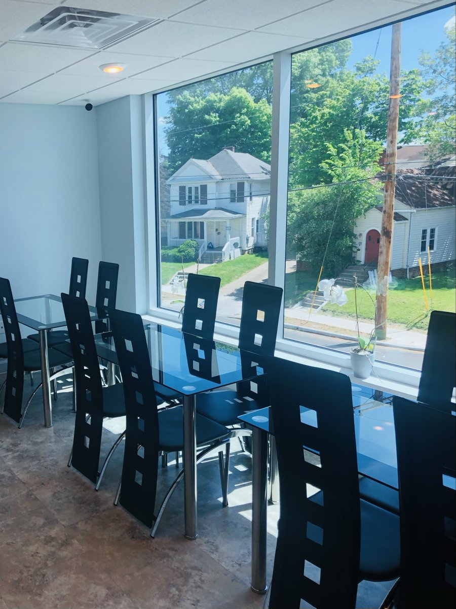 Come and join us for a weekend stay and enjoy a hot breakfast while seeing a city view