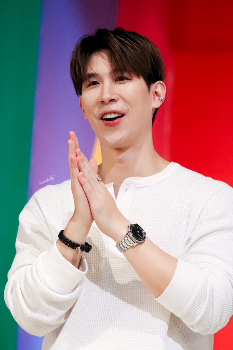 lavenderkiz's tweet photo. เห็นเธอเเล้วเข่าทรุด อยากปักหมุดไอคนน่ารัก #เชื่อใจป๊าก #DOSERUNWAY2022 
@PDomundi https://t.co/fDeTrB0nQI
