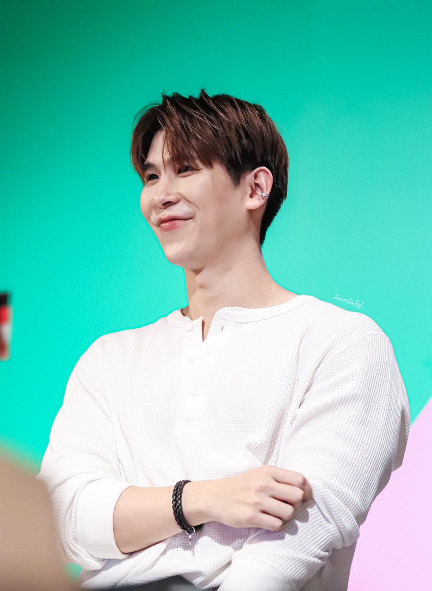 lavenderkiz's tweet photo. เห็นเธอเเล้วเข่าทรุด อยากปักหมุดไอคนน่ารัก #เชื่อใจป๊าก #DOSERUNWAY2022 
@PDomundi https://t.co/fDeTrB0nQI