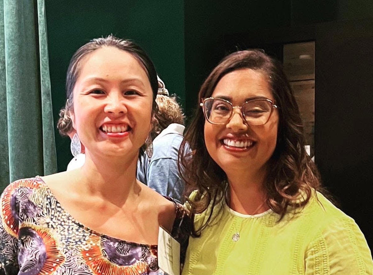 Our fearless leader and co-founder sparkling at Shine! This evening we're raising funds that will directly towards empowering girls of color from under resourced communities in San Francisco. We need your help: cbo.io/d/donate.php?s… #shinegala2022 #empowergirls