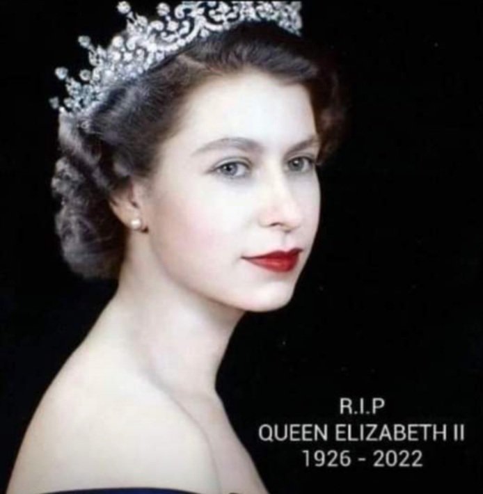 NoiRachen's tweet photo. #QueenElizabeth 
#RIPQueenElizabeth 
#GodSaveTheQueen https://t.co/1eJSLV5Bc0