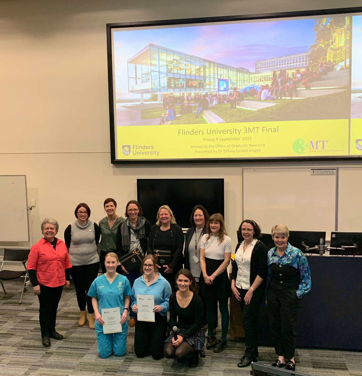 Big congratulations to all the #flin3MT finalists, you were all amazing!! Special shout out to the winner <a href="/siobhan_fitz/">Siobhan Fitzpatrick</a> ✨️ 
Incredibly humbled to have won runner up and people's choice. Thank you to the judges, organisers, and everyone for your support (and votes) 🥰