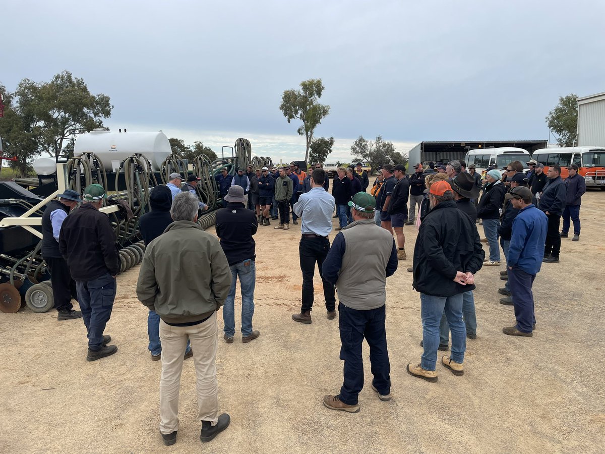 midoxgatefarm's tweet photo. Fantastic day yesterday at our 2022 Mullewa Dryland Farmers Initiative Field Day.
Thanks to all our speakers, bus drivers, hosts & attendees for making it so interactive.
Shoutout to our major sponsors - Country Wide Insurance Brokers, BASF, CSBP & Gearing Butchers.
#mdfi https://t.co/OjhlS2spO8