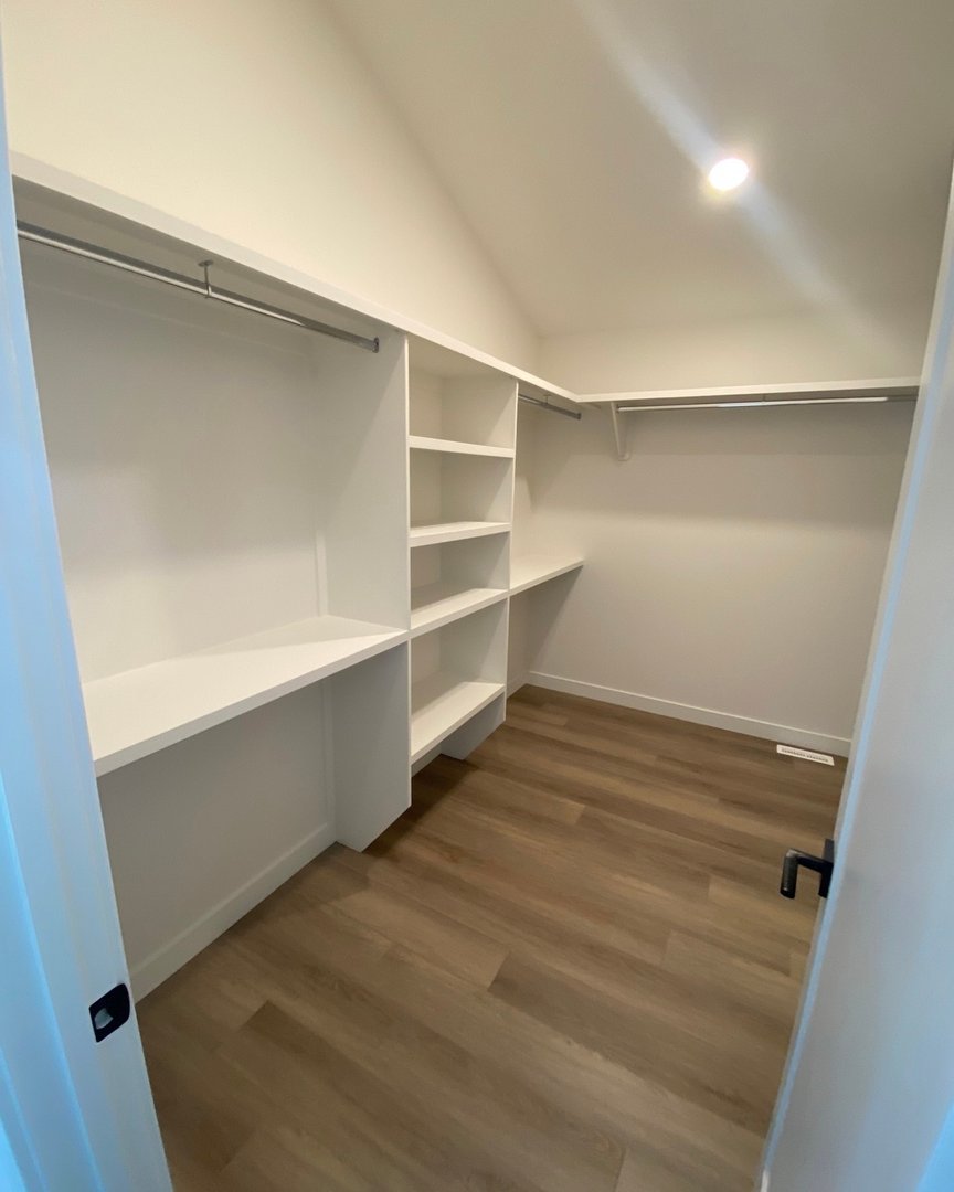 Waters Edge tweet media