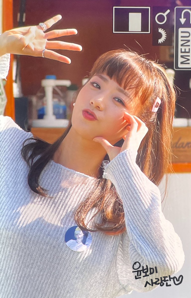 panda19april's tweet photo. #HaenaMi #BoMi So Cute😍😍😍 https://t.co/lwEYkEiQ1b