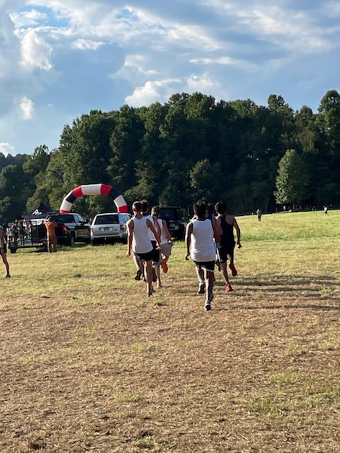 WHSpartanXC's tweet photo. @WHSpartanSports https://t.co/dVtaXPWDY9