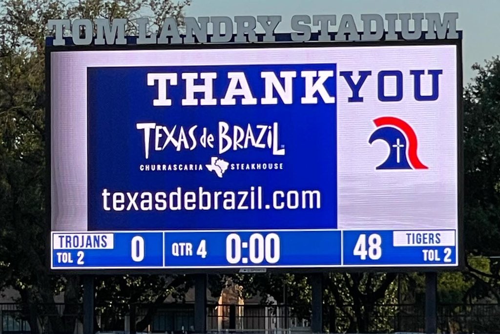 ourgunter's tweet photo. When the country boys show up to the frat house! #gunterfootball #guntervsallyall #tcafootball #countryboys #smalltowntexas #3afootball @gunter_football @GunterHSTigers @ourgunter https://t.co/jrYh7mnpeq