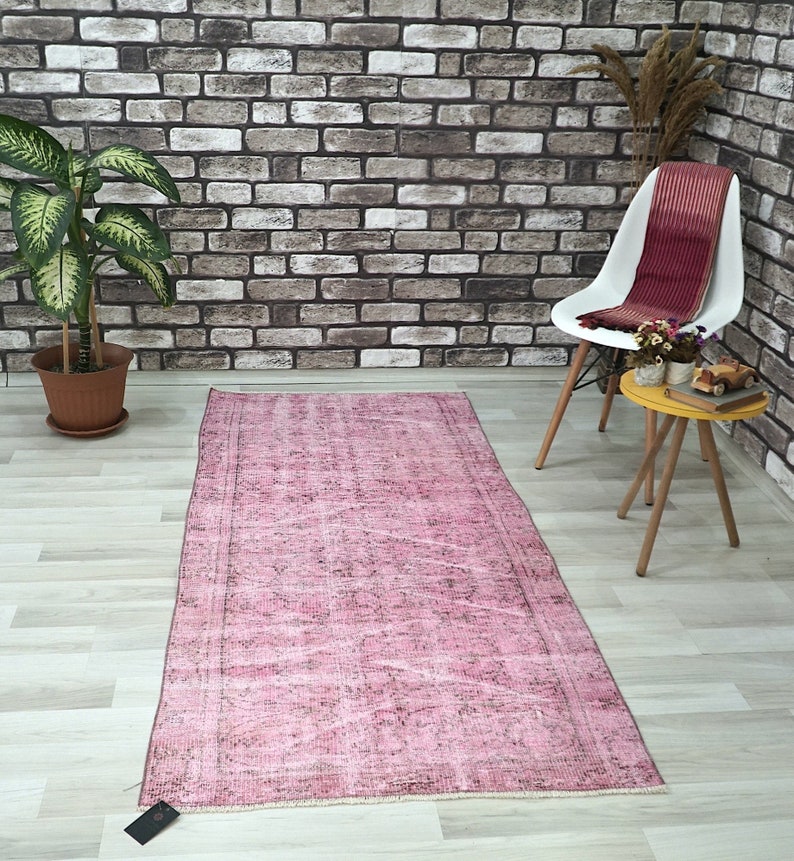 RugsLord's tweet photo. Vintage Turkish Rug 2.95x6.56 ft H-1974 🙂👍
Wool-Woven-From 70’s 👌💞
https://t.co/ixbp7rC632 via @Etsy
#pinkrug #4x7rug #smallturkishrug #apartmenttherapy #arearugs #beautifuldecorstyles #bohodecor #carpets #supportsmallbusiness #vintagerug #vintageruglove #vintagerugs https://t.co/tkLCDHJViz
