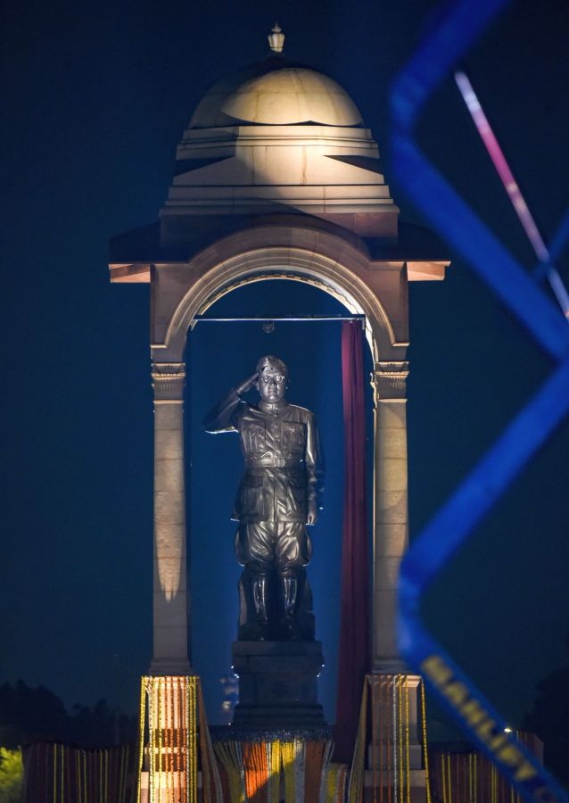 ajaysinghgoud's tweet image. Do you want the splendour of
the smiling dawn? If so, you must livethrough the dark hours of the night. 
Do you want the joy of liberty and the solace of freedom? If so, you must pay the price And the price of liberty is suffering and sacrifice #JaiHind