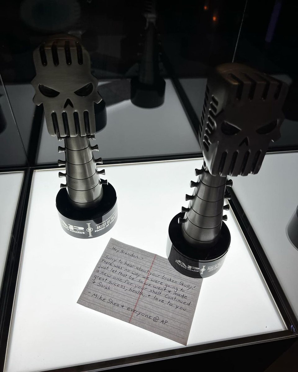 patd_arg's tweet photo. Interior del museo "House of memories"

📸: @joyfuldestynie https://t.co/xZoIy4Zet3