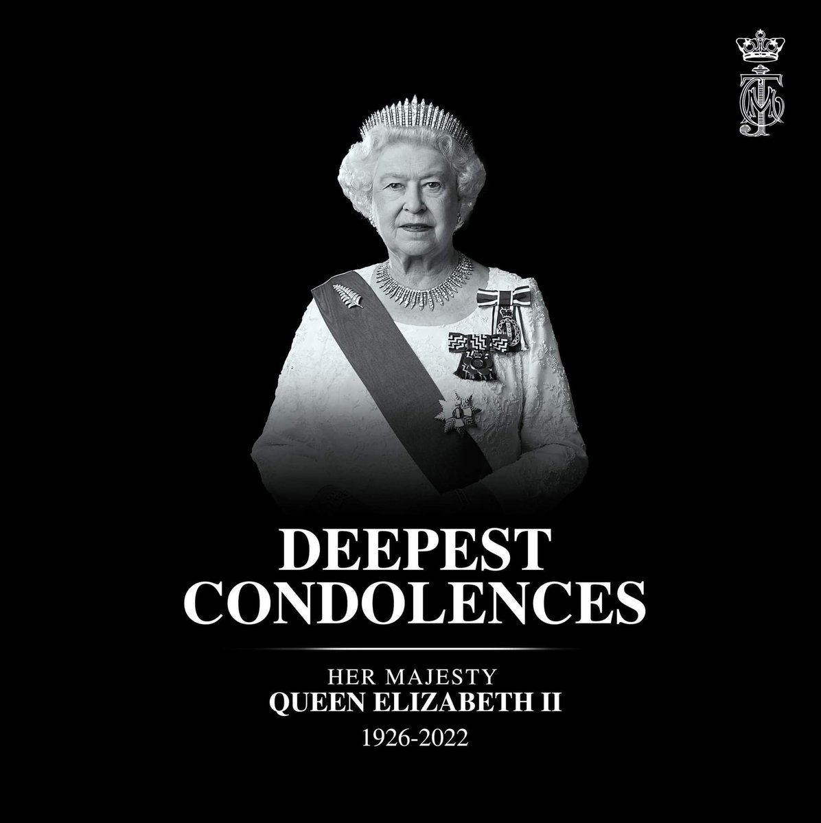 IkdarPakistan's tweet photo. Our deepest condolences to the British Royal Family over the passing of Her Majesty #QueenElizabethII. May her soul rest in peace.
#RoyalFamily #QueenElisabeth #QueenElisabeth https://t.co/SZMkKX1TRS