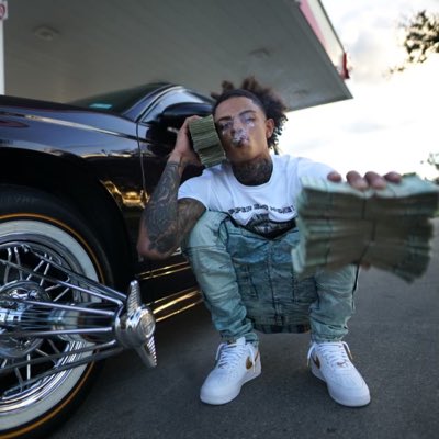 SelfPaidJBO's tweet photo. #NewProfilePic https://t.co/i2nnSpjo8F