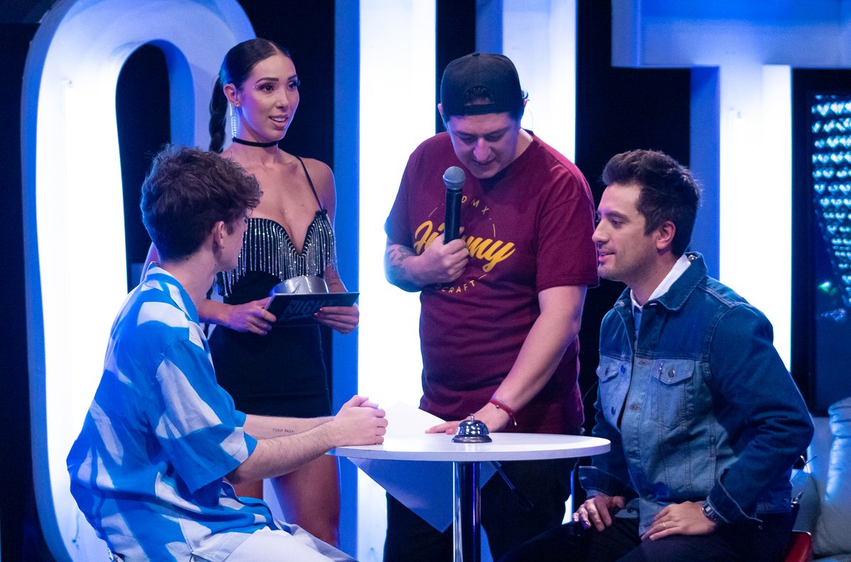 exatv's tweet photo. Gracias por acompañarnos otro jueves en #TuNight.

Puedes volver a ver el programa aquí las veces que quieras: https://t.co/tuJ7ODIeLB https://t.co/8pBAEeXopG