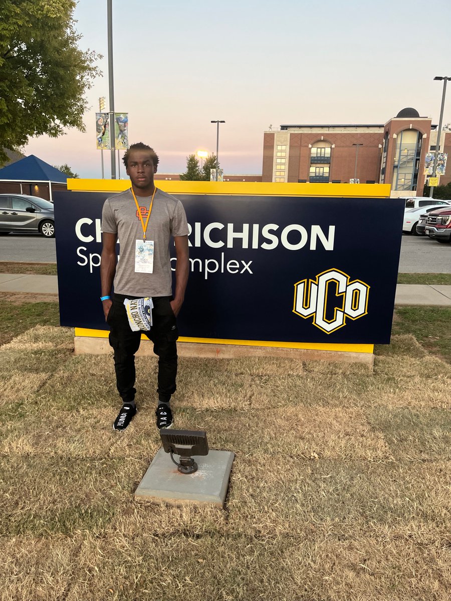Thanks <a href="/Coach_Lech/">Brandon Lechtenberg</a>! Great visit! #RollChos #4OUR