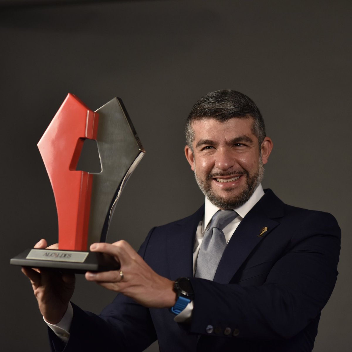 AlcaldiaMHmx's tweet photo. ¡Estamos muy contentos!

Hoy, a nombre de todos los que somos parte de este gobierno, el alcalde @mauriciotabe recibe el premio de @AlcaldesMexico por mejores practicas de gobiernos locales en la categoría de Oportunidades para el Desarrollo. https://t.co/IRgYJ3QLud