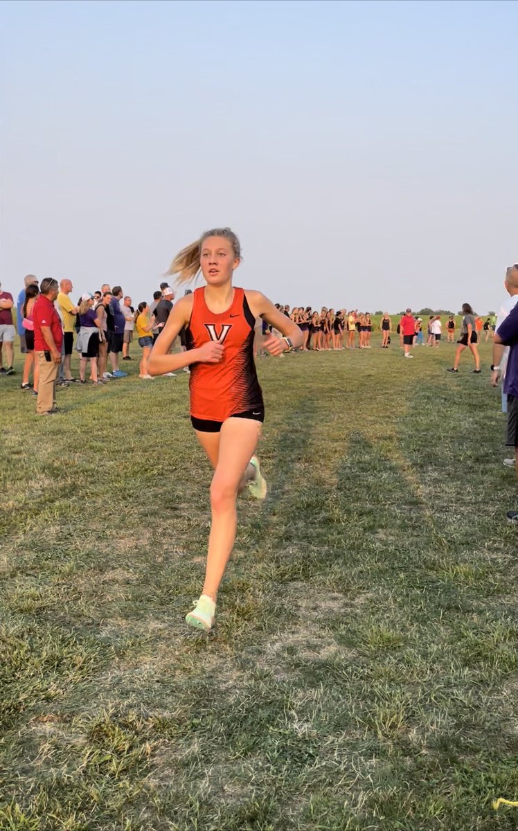 Valley Girl's XC tweet media