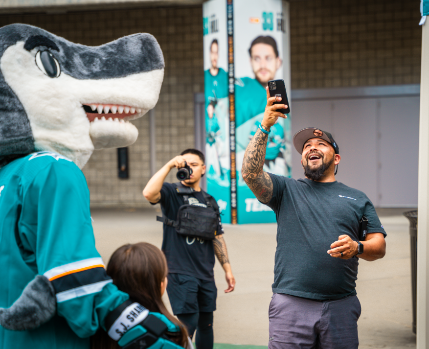 VivaCalleSJ's tweet photo. Viva CalleSJ is just 10 days away! There will be new activities and a few surprises along the route. Make sure your cameras are ready, you never know who may stop by 👀
#VivaCalleSJ #VCSJ #SanJose #BuildingCommunityThroughFUN https://t.co/bs3b10ICSy