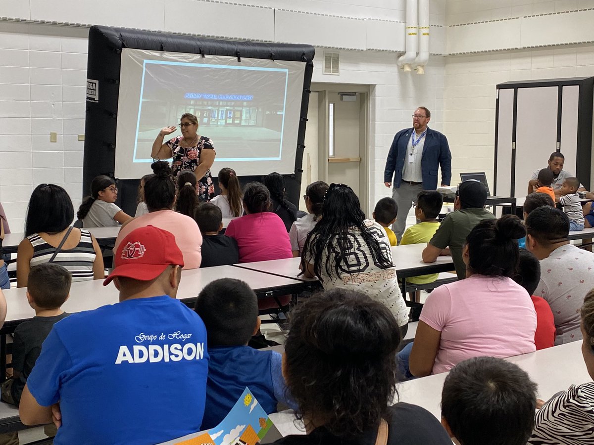 atsocialwork's tweet photo. We had an AMAZING TURNOUT for @ArmyTrailASD4 ‘s Curriculum Night! Thank you to all the families for showing up! A special shout-out to Mr Tucker @ATESPrincipal and Mrs. Padua for an awesome and informative presentation to our families about @ArmyTrailASD4 ! #ASD4ALL https://t.co/PXf0cS6vOj