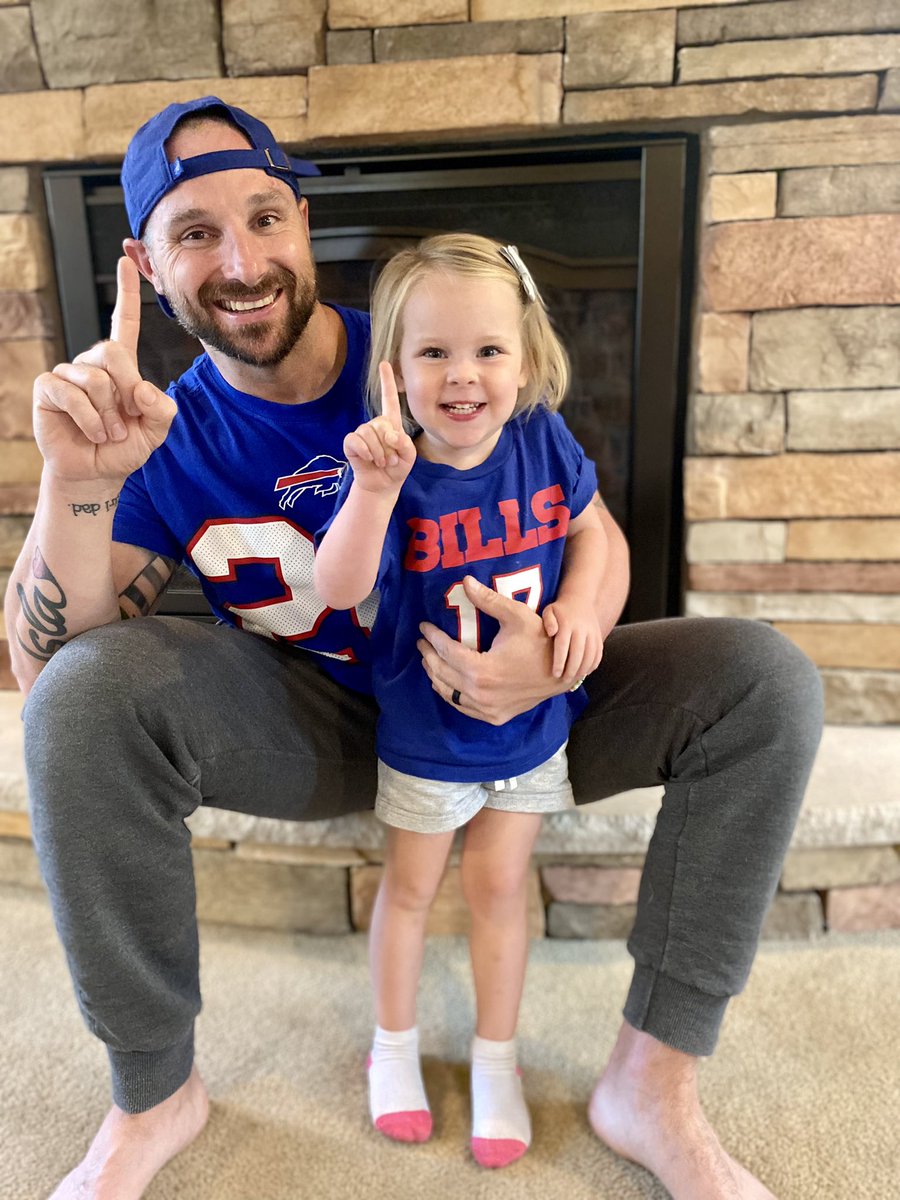 This is one happy guy after that showing by the Bills. Hoping I feel the same on Sunday. #GoCowboys