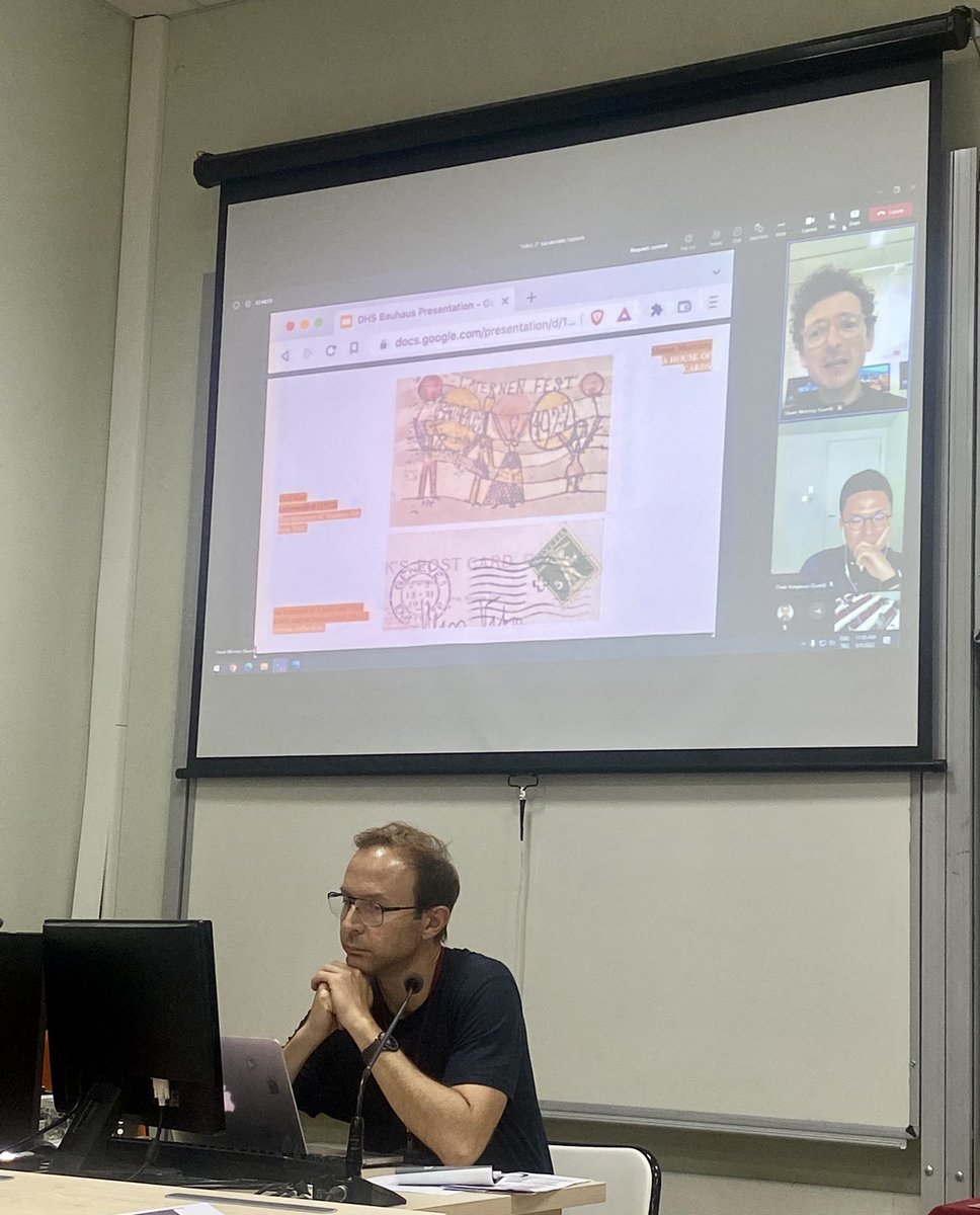 marta_filipova's tweet photo. The Graphic Expressions of Transience panel chaired by Artun Ozguner of @SoDesignHistory at @DTransience brought a discussion of political and sublime imagery. https://t.co/TseB9xZeEc
