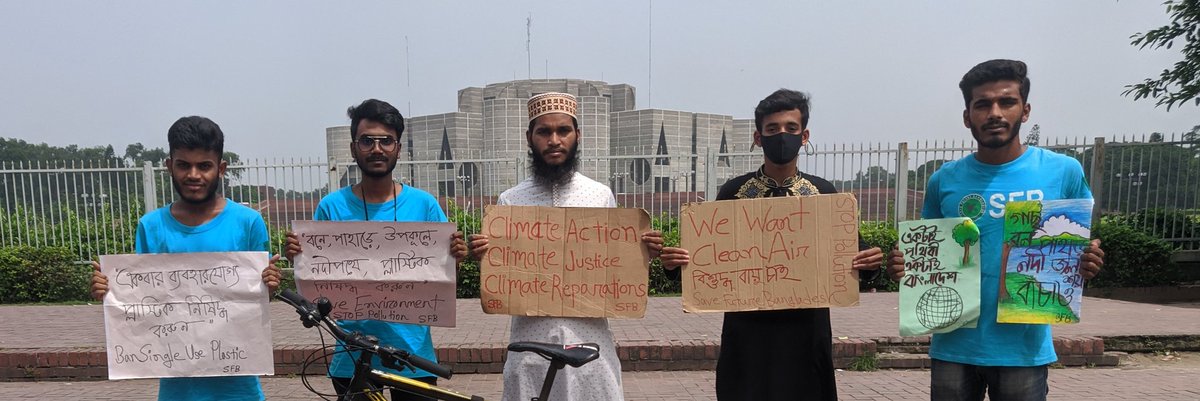 NayonSorkarBD's tweet photo. #ClimateStrike in front of the National Parliament building of #Bangladesh.
Our Demand: #ClimateJustice, #CleanAir, #BanSingleUsePlastics, #SaveEnvironment, #StopPollution, #SaveRiver, #SaveForest, #SaveHills, #SaveWildlife.
#SaveFutureBangladesh #MapaVoice
#PeopleNotProfit! https://t.co/yQfp6Pxpnu