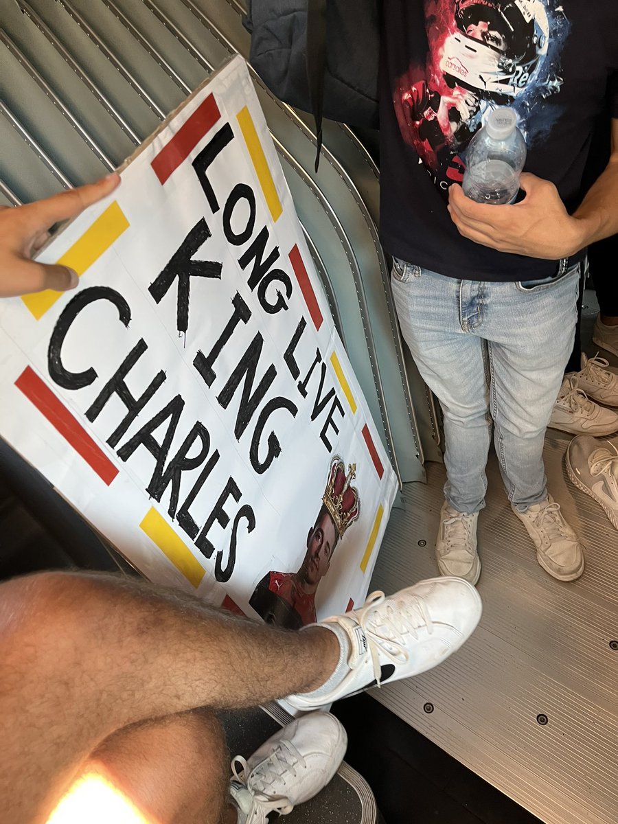TheRealBMF1's tweet photo. Kong Charles? https://t.co/22cu9awjXK