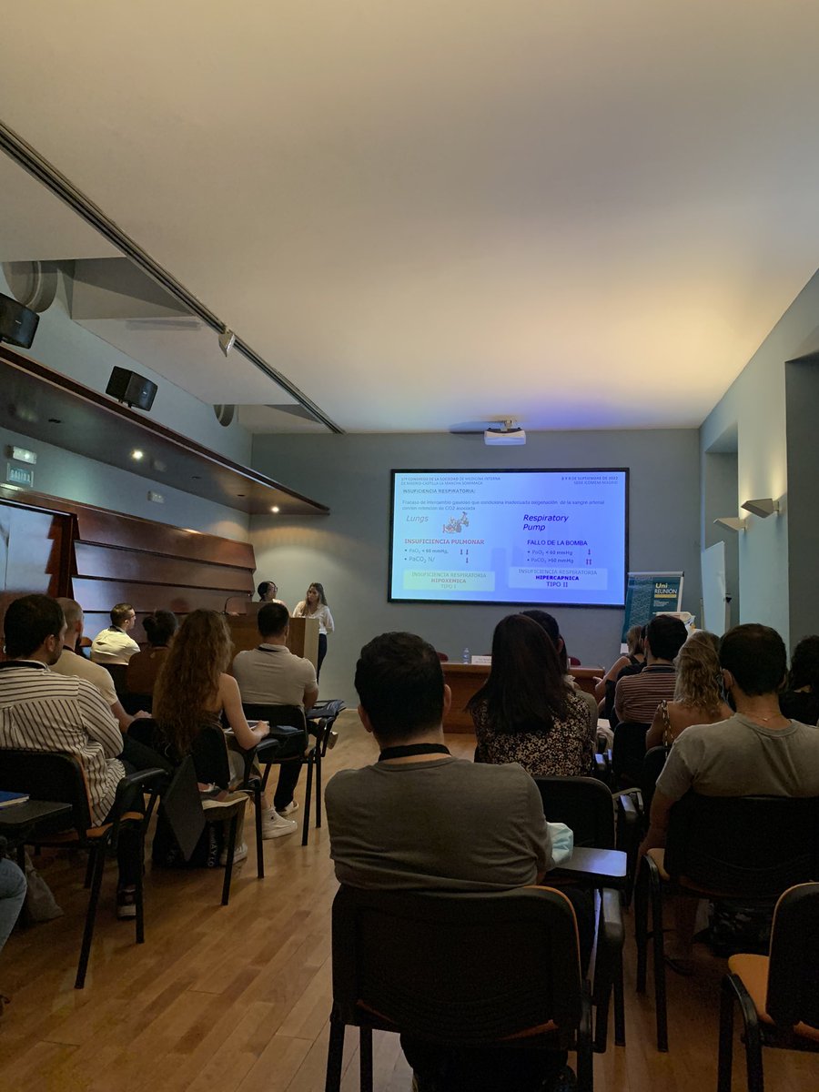 angelnieto_'s tweet photo. @giannafiona y la Dra. Rosario Iguarán imparten un taller sobre VMNI para internistas. Técnica imprescindible. #17SOMIMACA https://t.co/9ek9UJToI6