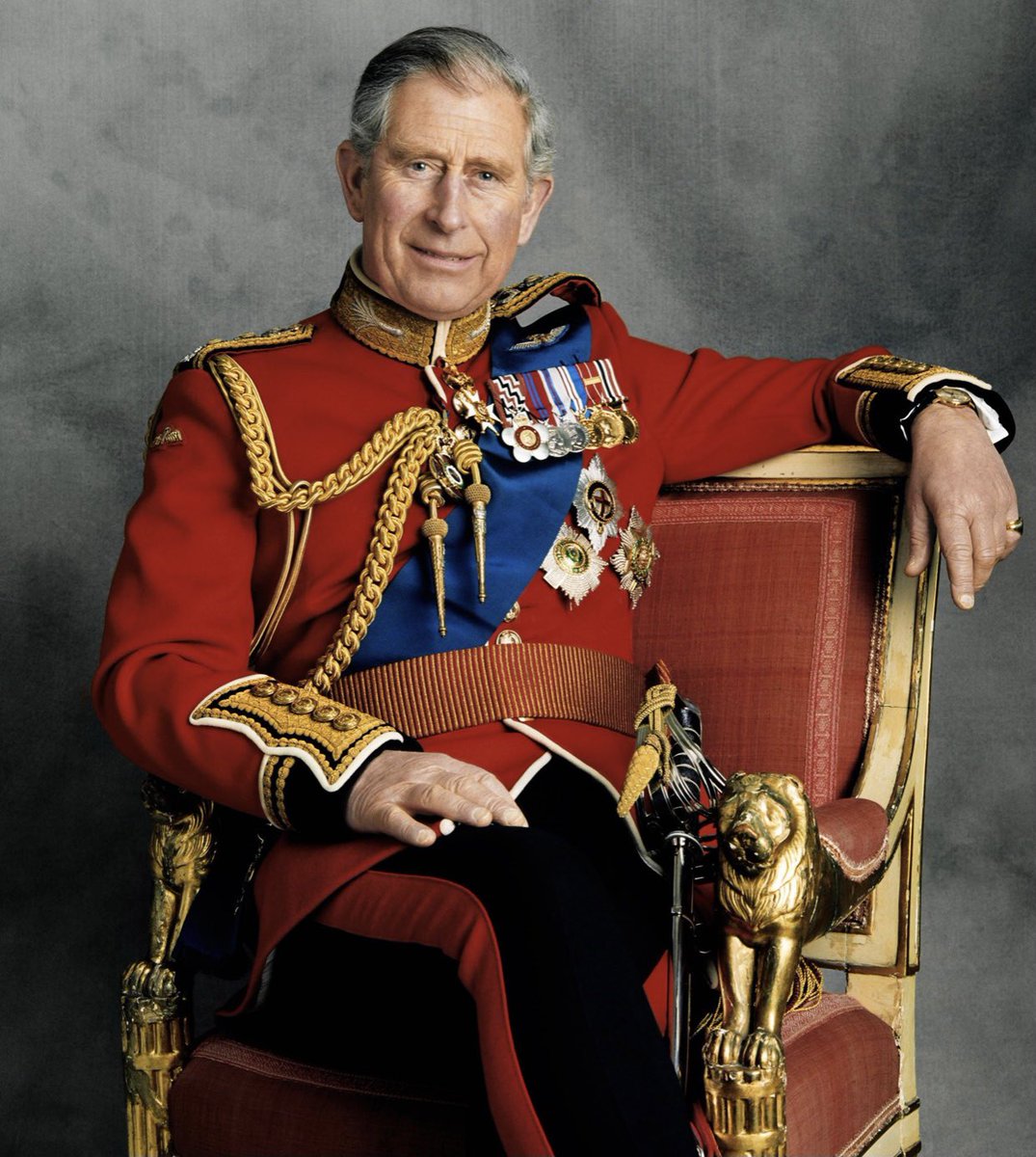 WernhamBlogg's tweet photo. On a more positive note, I’ve been promoted, so every cloud…

@DarkerSpec #RIPQueenElizabeth ❤️ https://t.co/JW3r9an0yO