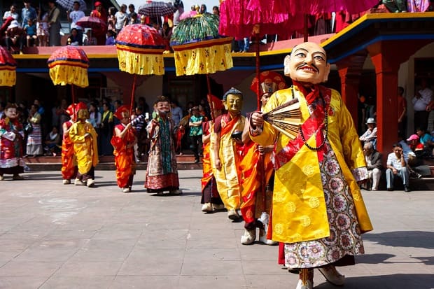 aikscc10's tweet photo. Sikkim is a popular place to spend vacations for Indians as well as international tourists. Sikkim is famous for its natural beauty, culture, history, and food but apart from that, it is also famous for its vibrant festivals.15 Sikkim Festivals  wait for you to experience. https://t.co/lh09brMGzk